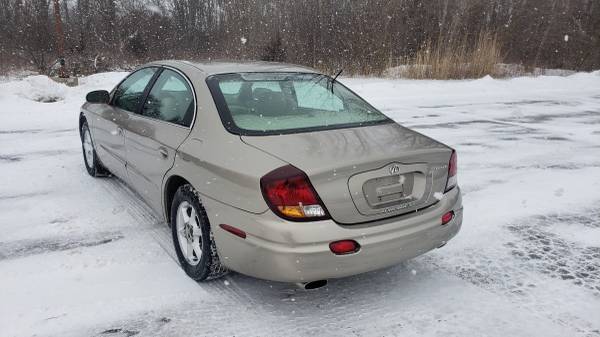 2002 Oldsmobile Aurora NO ACCIDENTS - - by dealer for sale in Grand Blanc, MI – photo 7