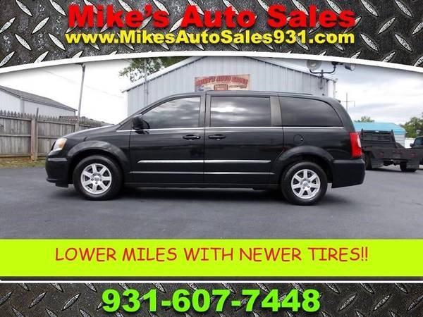 2011 Chrysler Town Country Touring - - by for sale in Shelbyville, AL