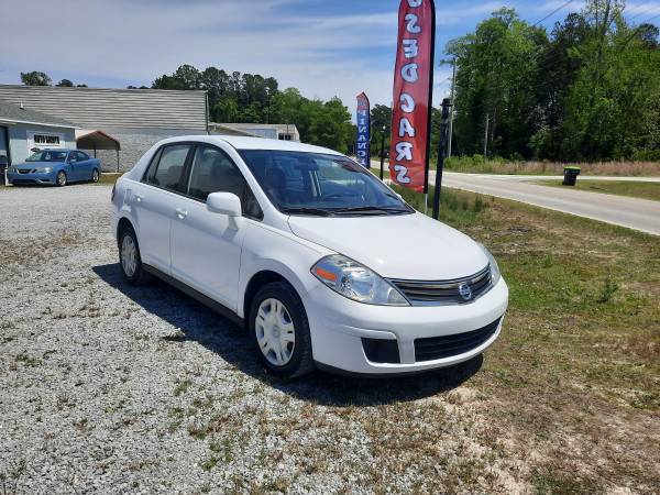 Nissan Versa 2011 - - by dealer - vehicle automotive for sale in Shallotte, NC – photo 2