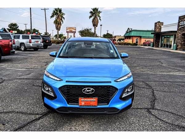 2019 Hyundai Kona SE hatchback Surf Blue - cars & trucks - by dealer... for sale in El Paso, TX – photo 3