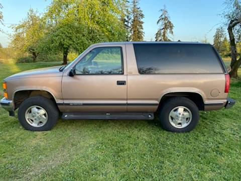 Like New 1994 Chevrolet Blazer Full Size 350 V8 4x4 Rare Elderly for sale in Clackamas, OR