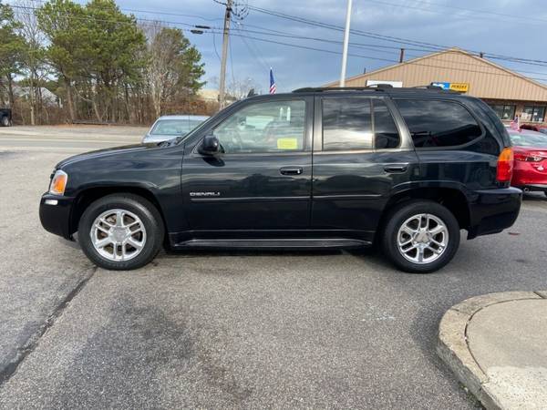 2009 GMC Envoy Denali 4x4 4dr SUV **GUARANTEED FINANCING** - cars &... for sale in Hyannis, RI – photo 7