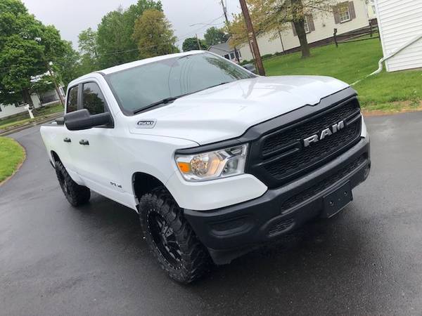 2019 RAM 1500 V6 4X4 CREW CAB 4 DOOR - - by dealer for sale in Penns Creek PA, PA – photo 14