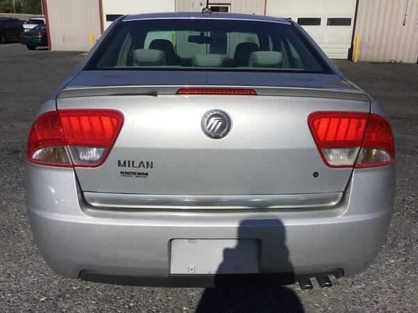 2010 Mercury Milan *UP FOR PUBLIC AUCTION* for sale in Whitehall, PA – photo 12