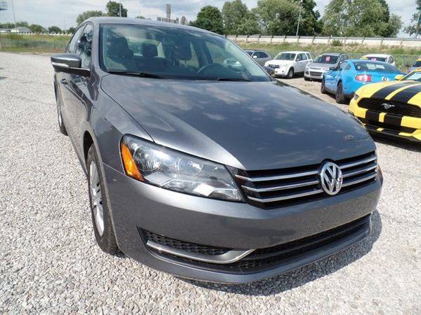 2015 Volkswagen Passat 4dr Sdn 1 8T Manual S - - by for sale in Carroll, OH – photo 11