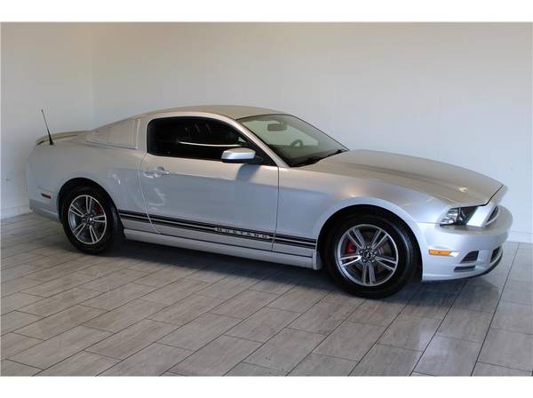 2013 Ford Mustang V6 Coupe - cars & trucks - by dealer - vehicle... for sale in Escondido, CA – photo 2