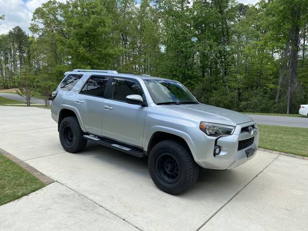 2014 Toyota 4Runner 4X4 NO ACCIDENTS, NICE UPGRADES! - cars for sale in Birmingham, AL – photo 7