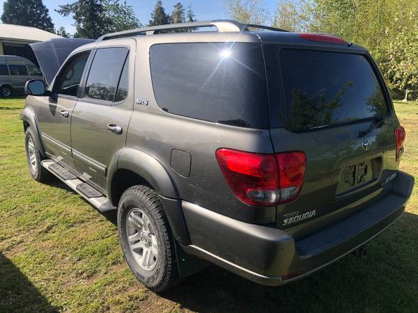 2005 and 2004 Toyota Sequoia projects for sale in Black Diamond, WA – photo 9
