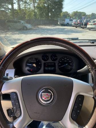 2007 CADILLAC ESCALADE - cars & trucks - by dealer - vehicle... for sale in Lawrenceville, GA – photo 6