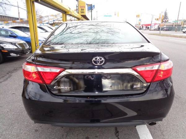 2016 Toyota Camry 4dr Sdn I4 Auto SE (Natl) EVERYONE DRIVES! NO TURN for sale in Elmont, NY – photo 3