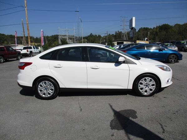 2012 FORD FOCUS SE SEDAN AUTO ALL POWER -BIG MPG'S-MARKET LEADER! for sale in Kingsport, TN – photo 4