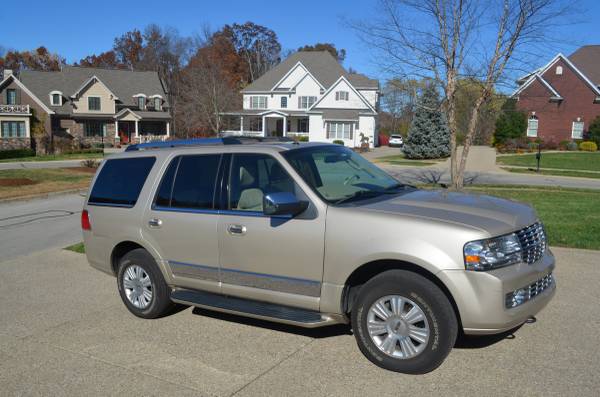 2008 Lincoln Navigator - cars & trucks - by owner - vehicle... for sale in Prospect, KY – photo 6