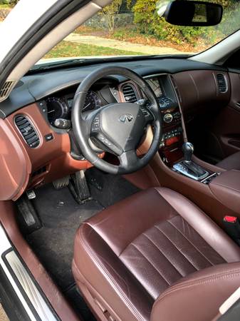 Infiniti QX50 2017 - cars & trucks - by owner - vehicle automotive... for sale in Forest Hills, NY – photo 3