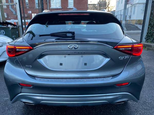 2017 INFINITI QX30 Premium AWD Ltd Avail - - by for sale in Jamaica, NY – photo 7