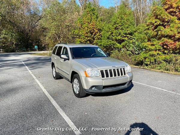 2010 Jeep GRAND CHEROKEE LAREDO 4WD - cars & trucks - by dealer -... for sale in Mount Airy, NC – photo 11