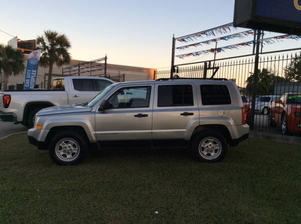 LOW MILES!!! 2012 Jeep Patriot *** FREE WARRANTY *** - cars & trucks... for sale in Metairie, LA – photo 5