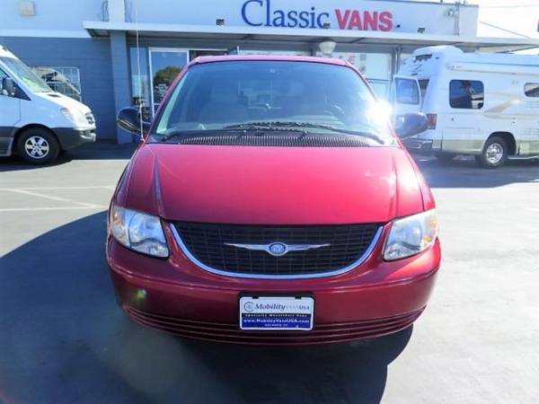 2003 Chrysler Town Country - - by dealer - vehicle for sale in Hayward, CA – photo 15