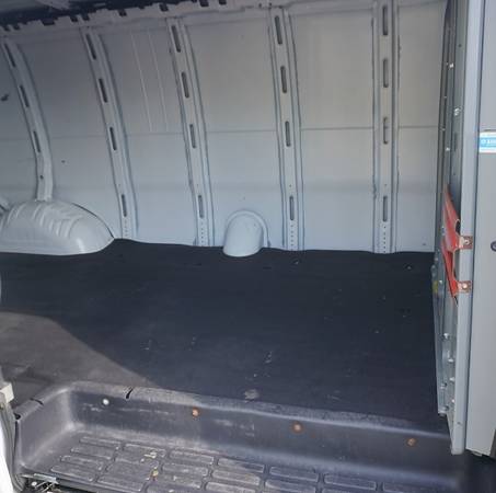 2016 Chevrolet Express 3500 Cargo Extended - - by for sale in New haven, IN – photo 16