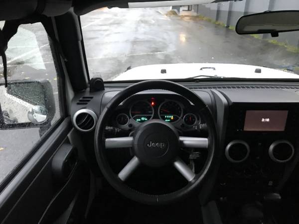2010 Jeep Wrangler Unlimited 4WD Sahara 4x4 4dr SUV - cars & trucks... for sale in Lynnwood, WA – photo 9