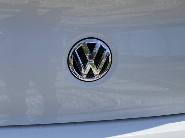 2013 Volkswagen CC EXECUTIVE, WARRANTY, LEATHER, NAV, SUNROOF for sale in Norfolk, VA – photo 9