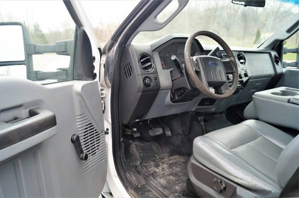 2014 Ford F550 XL - 14ft Flatbed - 4WD 6 7L V8 Power Stroke (B52698) for sale in Dassel, MN – photo 11