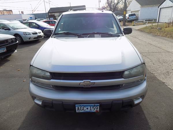 2004 Chevy Trailblazer LS 4WD (#8183) - cars & trucks - by dealer -... for sale in Minneapolis, MN – photo 2
