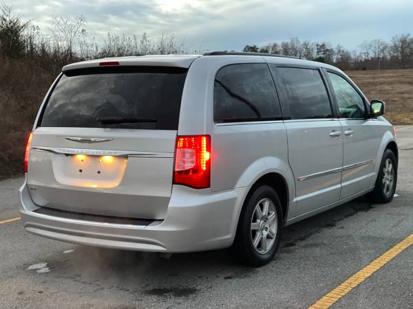 2011 Chrysler Town And Country Touring / CLEAN TITLE - cars & trucks... for sale in Sevierville, TN – photo 4