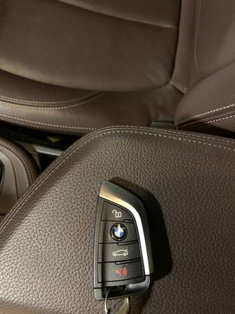 Like new condition, one owner, BMW X1 xDrive28i for sale in Chicago, WI – photo 10