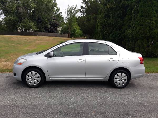 2009 Toyota Yaris (5-Speed/Manual Trans.) *100K Miles & Runs PERFECT* for sale in East Providence, RI – photo 11