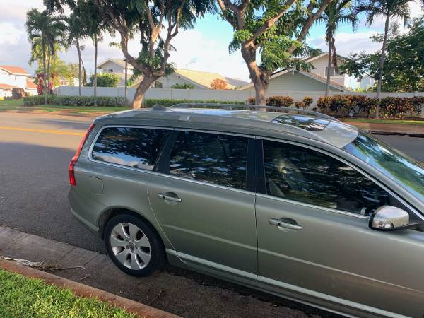 2008 Volvo V70 only 62K miles - cars & trucks - by owner - vehicle... for sale in Waipahu, HI – photo 3