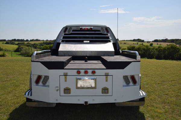 2015 Chevrolet 3500 Duramax Western Hauler 4x4 - cars & trucks - by... for sale in Mc Gregor, TX – photo 4