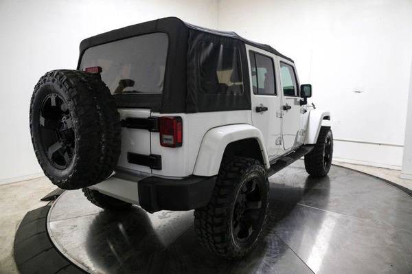 2015 Jeep WRANGLER UNLIMITED SAHARA LIFTED 4x4 LOW MILES SOFT TOP for sale in Sarasota, FL – photo 5
