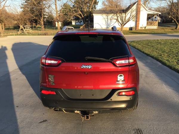 Red 2016 Jeep Cherokee Latitude (70,000 Miles) - cars & trucks - by... for sale in Dallas Center, IA – photo 15