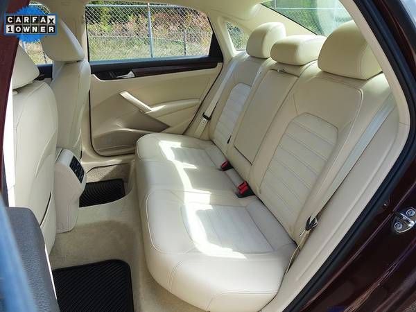 Volkswagen Passat TDI Diesel Sunroof Navigation Leather Loaded Premium for sale in Lynchburg, VA – photo 11