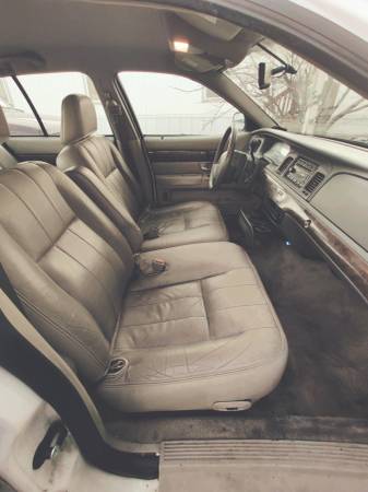 Mercury Grand Marquis - cars & trucks - by owner - vehicle... for sale in Grand Junction, CO – photo 3