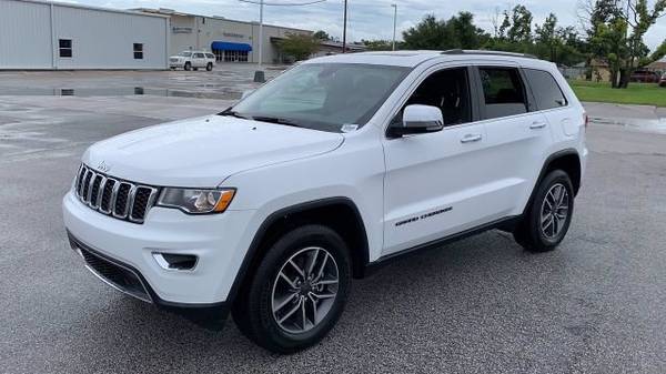 2020 Jeep Grand Cherokee Limited suv White - cars & trucks - by... for sale in Panama City, FL – photo 3