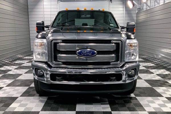 2016 Ford F250 Super Duty Crew Cab XLT Pickup 4D 8 ft Pickup - cars for sale in Sykesville, MD – photo 2