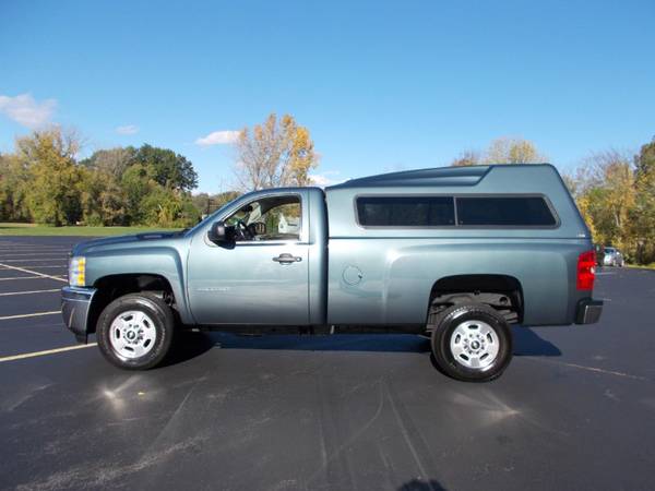 2014 Chevrolet Silverado 2500HD 2WD Reg Cab 133.7 Work Truck for sale in Cohoes, NY – photo 2