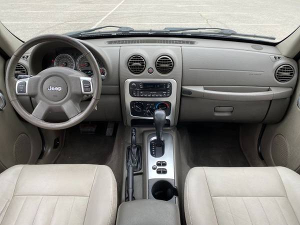 2005 Jeep Liberty Limited 4WD - - by dealer - vehicle for sale in Council Bluffs, NE – photo 15
