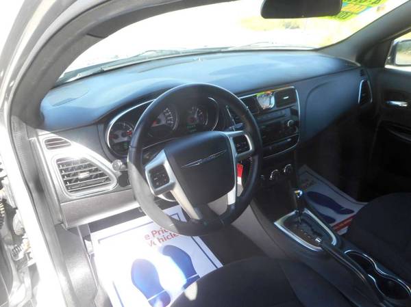 2013 CHRYSLER 200 TOURING EDITION LETS DEAL MAKE OFFER!!! for sale in Anderson, CA – photo 8
