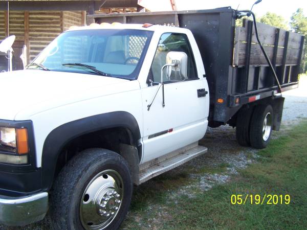 1996 GMC 3500 HD dump truck for sale in Rougemont, NC