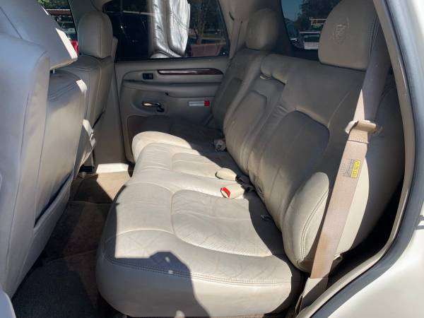 WHITE 2002 CADILLAC ESCALADE for $700 Down for sale in 79412, TX – photo 12