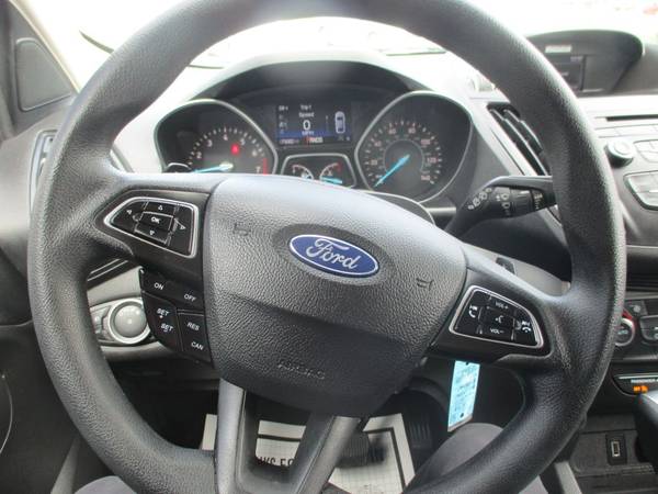 2017 Ford Escape SE - - by dealer - vehicle automotive for sale in BLUE SPRINGS, MO – photo 14
