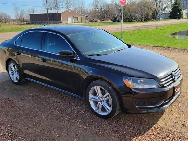 2014 Volkswagen Passat 1 8T Se Sun roof Leather very nice car for sale in Worthing, SD – photo 3