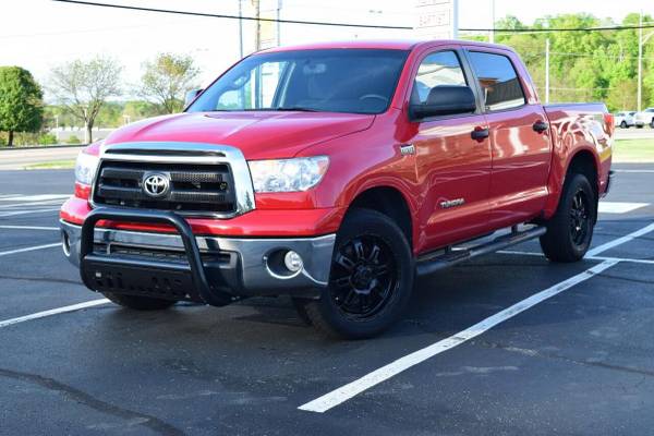 2013 Toyota Tundra Grade 4x4 4dr CrewMax Cab Pickup SB (5 7L V8 FFV) for sale in Knoxville, TN – photo 2