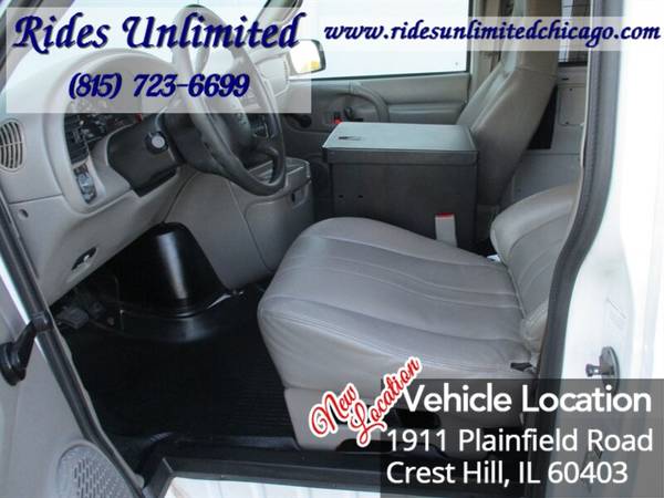 2005 Chevrolet Astro Cargo - - by dealer - vehicle for sale in Crest Hill, IL – photo 11