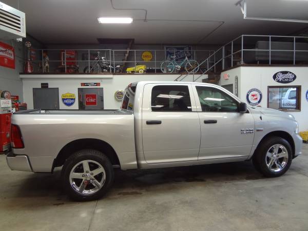 2015 Dodge Ram 1500 Crew Cab 4X4 - Must See! - - by for sale in Brockport, NY – photo 9