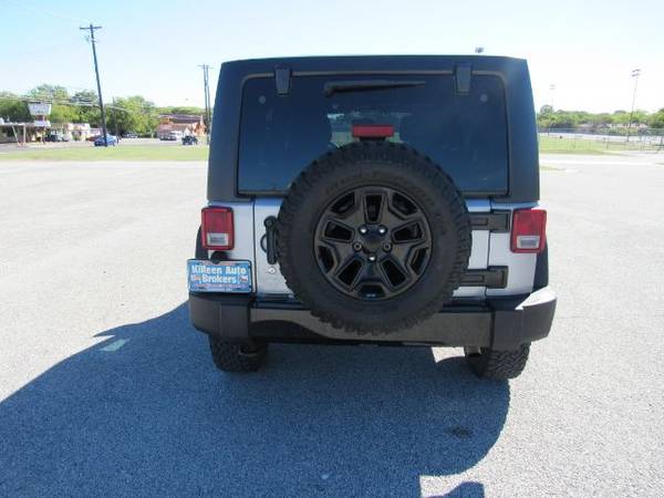 2016 Jeep Wrangler Unlimited Sport 4WD - - by dealer for sale in Killeen, TX – photo 4