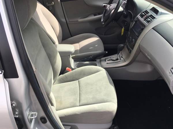 2013 Toyota Corolla Base -EASY FINANCING AVAILABLE - cars & trucks -... for sale in Bridgeport, NY – photo 13