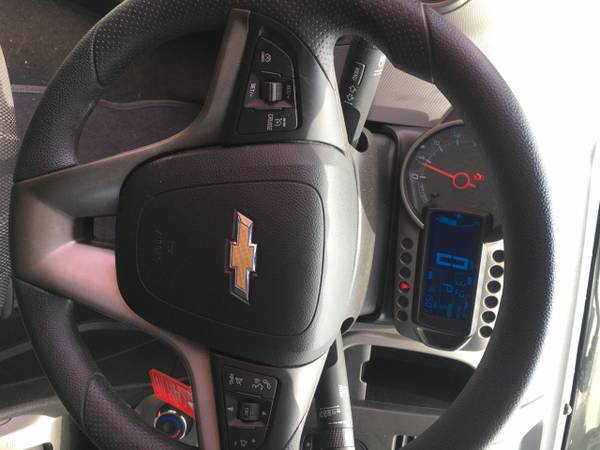 2014 Chevrolet Sonic LT Auto 5-Door - - by dealer for sale in Detroit, MI – photo 18